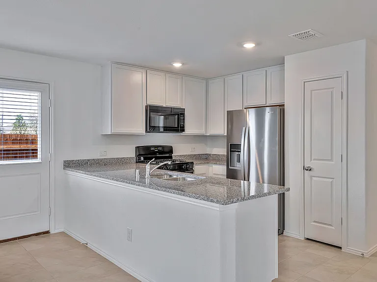 9104 Grackle Pl — Photo 4