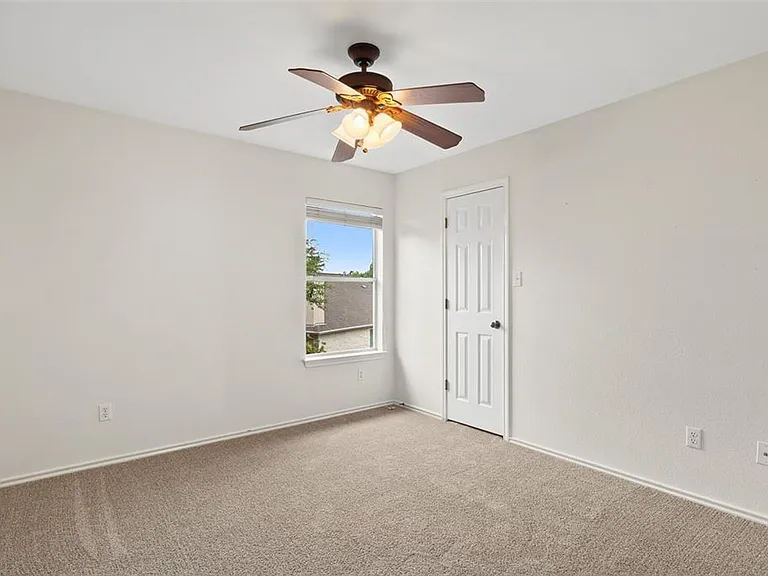 65 White Magnolia Cir — Photo 20