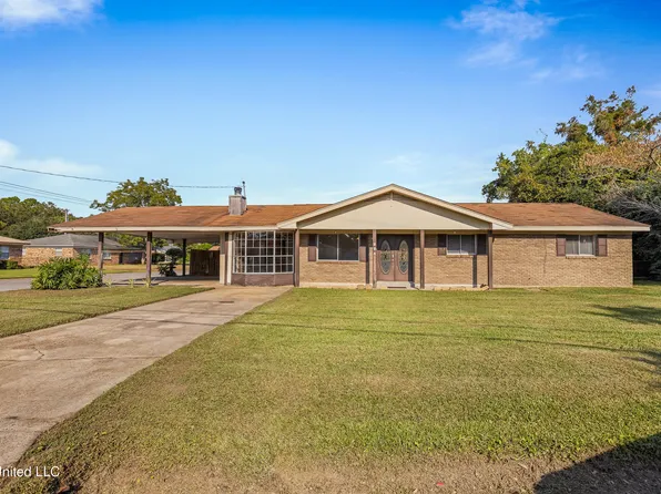 298 N Burke Ave, Long Beach, MS 39560