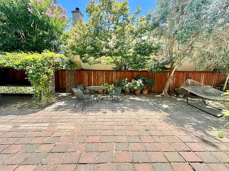 115 Maybeck St — Photo 27