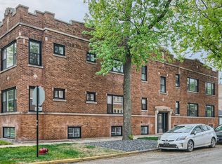 3900 W Wrightwood Ave #2N, Chicago, IL 60647