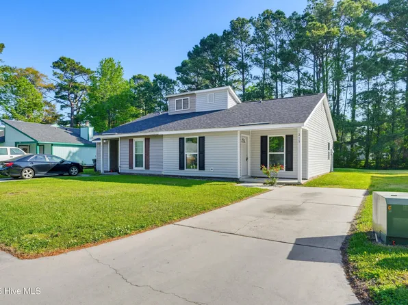 213 Village Drive, Jacksonville, NC 28546