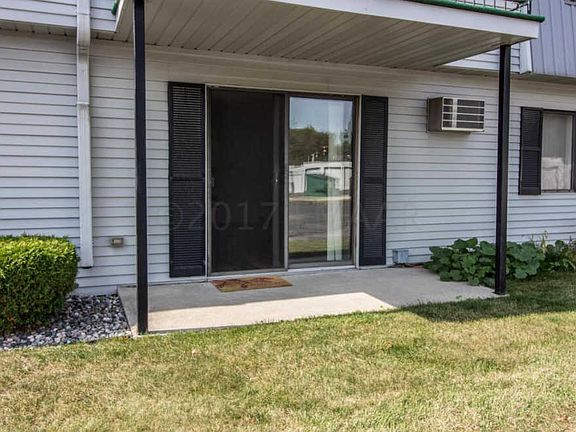 2nd image of 3411 Cherry Ln N #B12