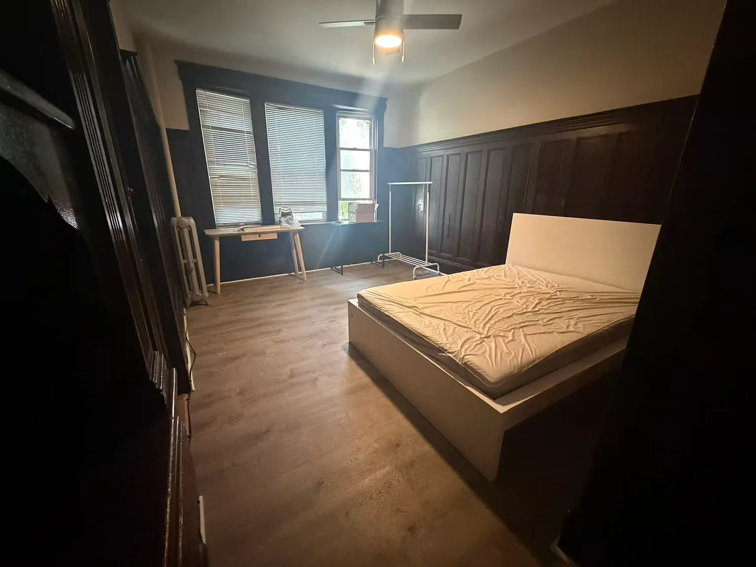 3 bed, 929 sqft, $3,500 — Photo 3