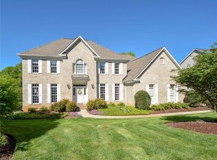 3817 Pinetop Rd, Greensboro, NC 27410