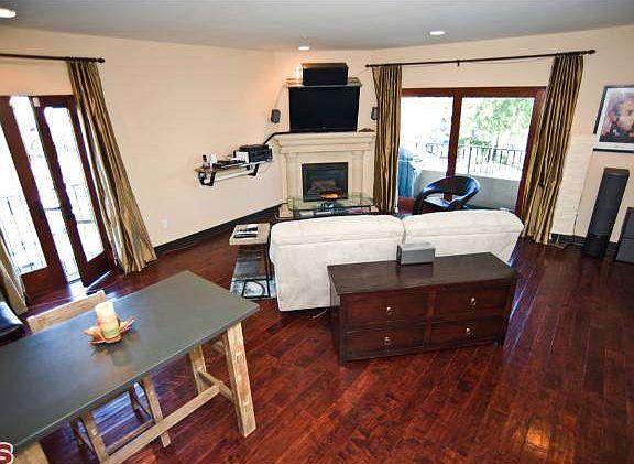 3rd image of 1215 Armacost Ave APT 202