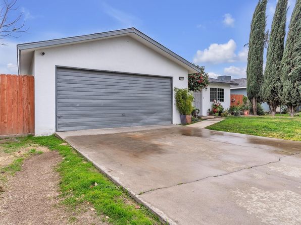 2147 Nebraska Ave, Selma, CA 93662