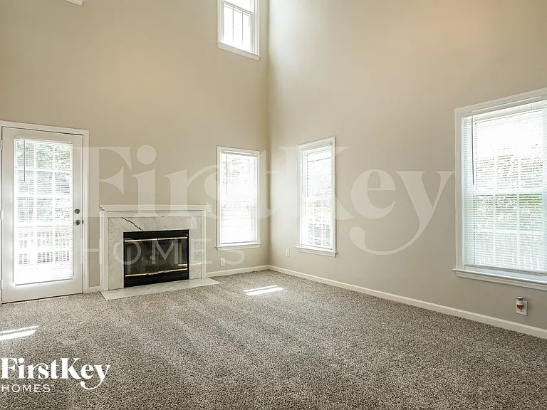 6012 River Lake Cir — Photo 4