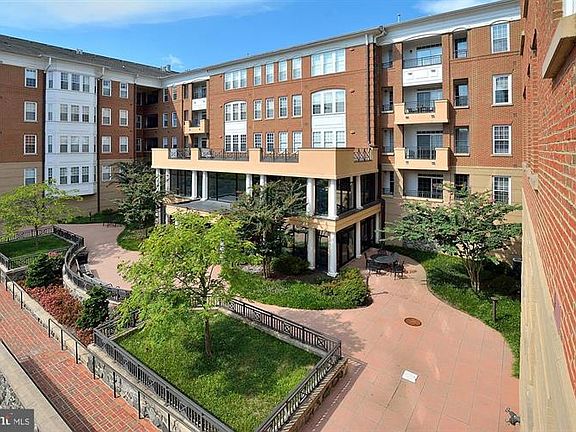 2nd image of 10328 Sager Ave Unit 314