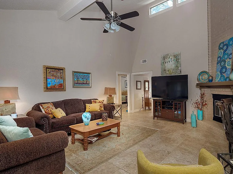 4 Postvine Ct — Photo 14