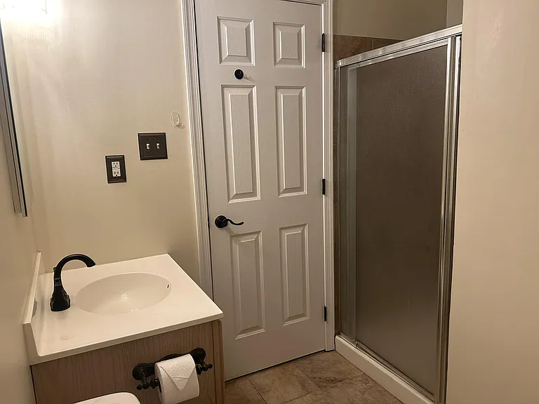 2016 Greenes Way Cir — Photo 18