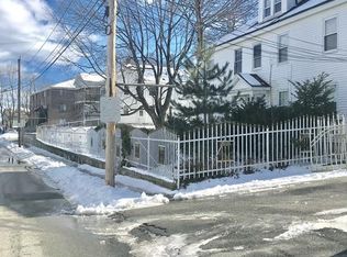 78 Union St, Methuen, MA 01844