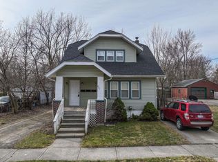 829 Clinton St, Flint, MI 48507