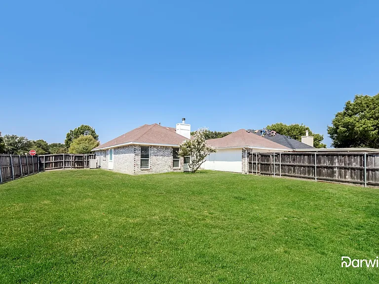 728 Sea Shell Dr — Photo 15