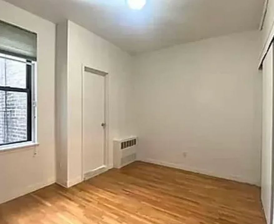 2nd image of 536 E 89th St APT 4C