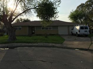 720 Brook Ln, Pasadena, TX 77502