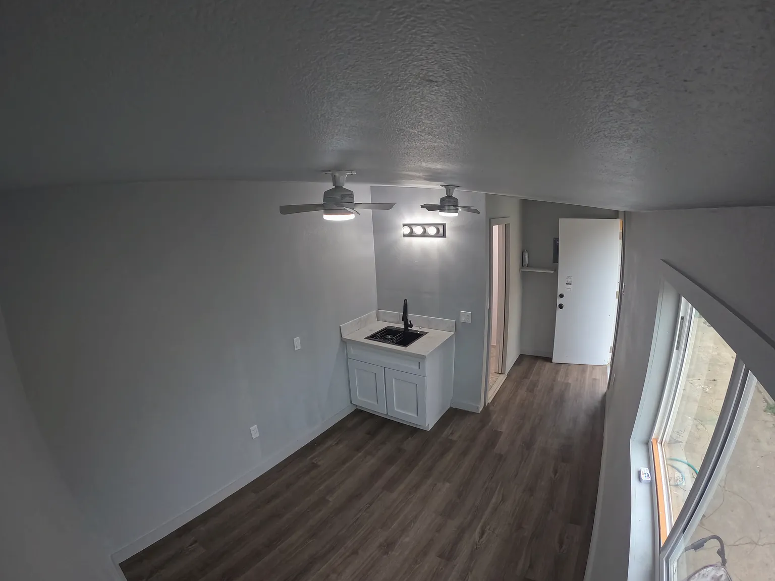 4 bed, 1632 sqft, $1,200 — Photo 4