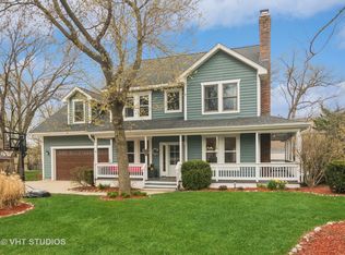 23114 W North Lakewood Ln, Lake Zurich, IL 60047