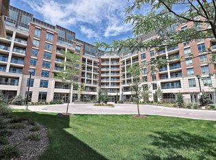 2480 Prince Michael Dr #532, Oakville, ON L6H 0H1