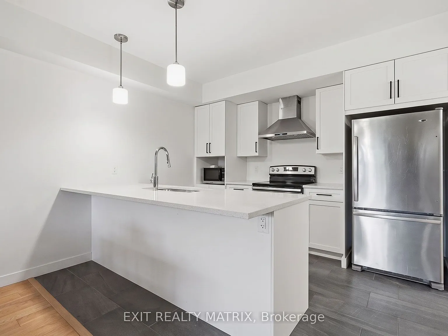 3 bed, $1,950 — Photo 4