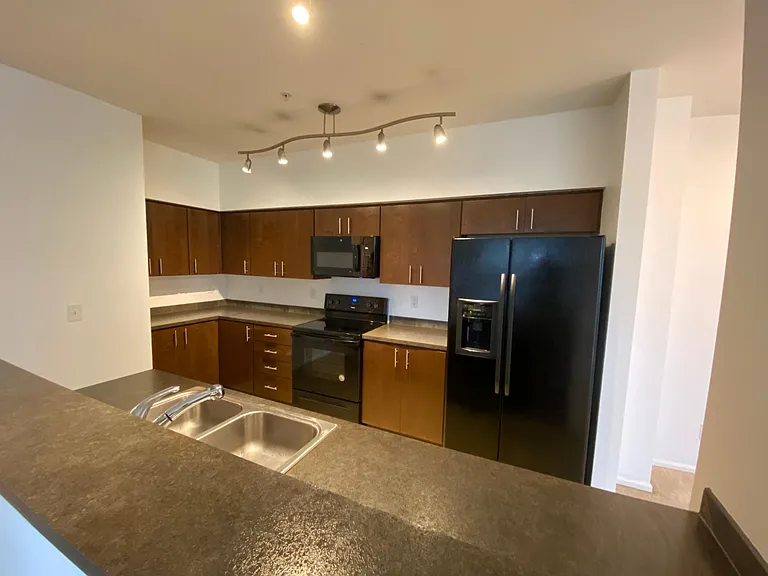 15720 Manor Way #S1 — Photo 4