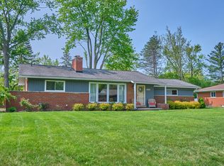 31711 N Marklawn St, Farmington Hills, MI