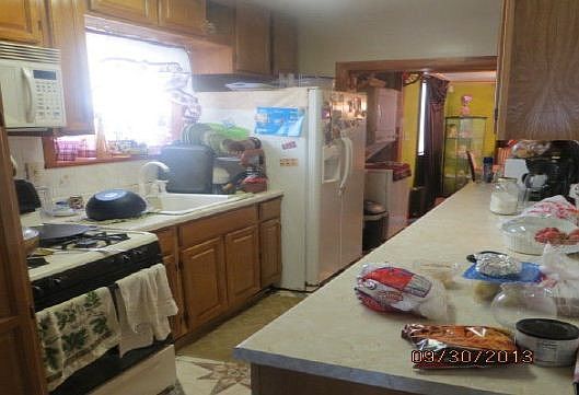 3rd image of 10431 134th St
