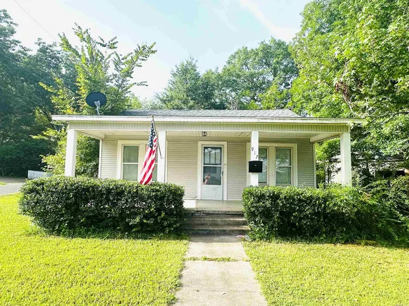 917 McBee St, Malvern, AR 72104