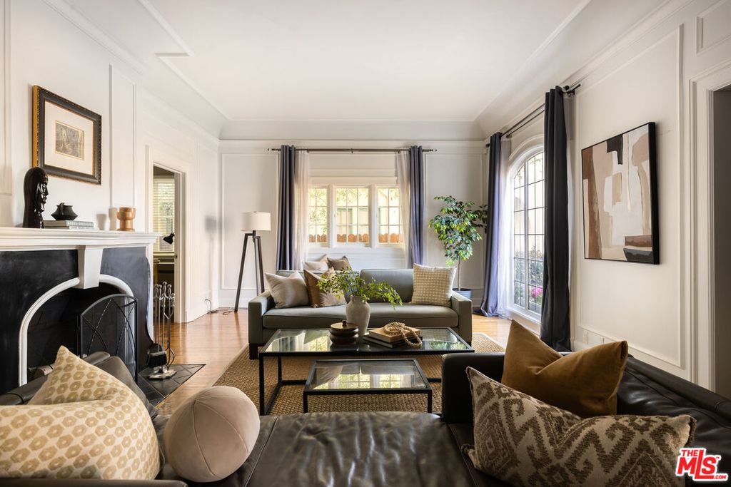 6148 San Vicente Blvd, Los Angeles, CA - View 2