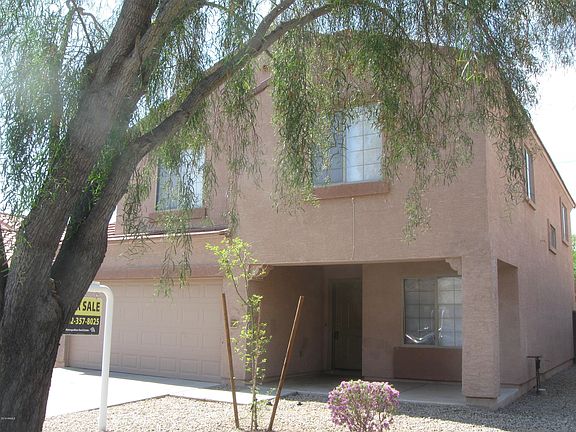 2nd image of 3125 W Huntington Dr