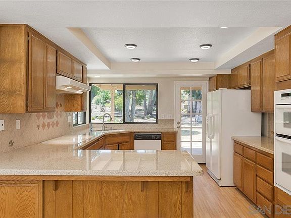 5th image of 3302 Avenida Sierra