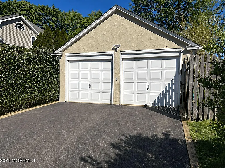 17 Walnut Pl — Photo 22