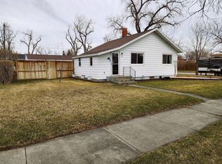 37 3rd Ave SW, Choteau, MT 59422