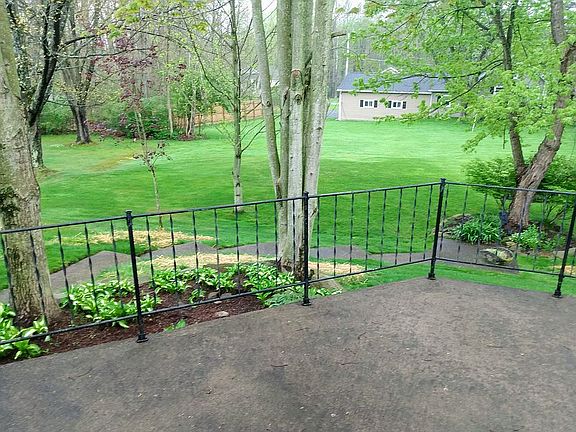 2nd image of 368 Benson Ave