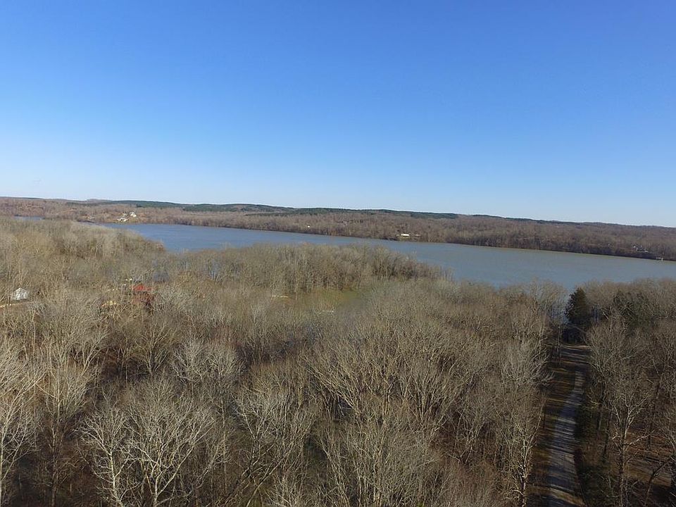 1st image of 6 Big Buck Dr