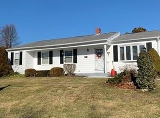 23 Little Oak Rd, New Bedford, MA 02745