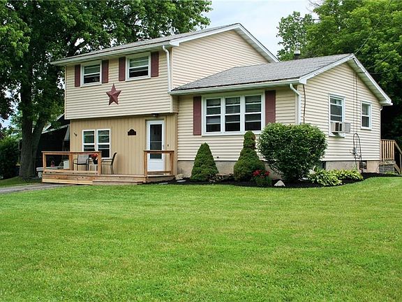 2nd image of 13 Carol Dr