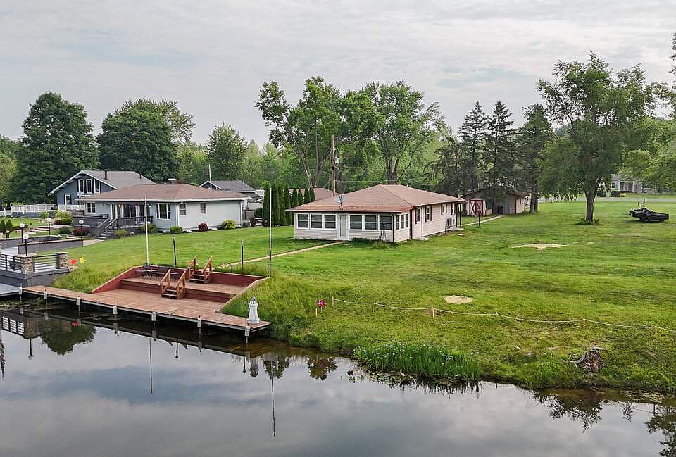 lake of the woods