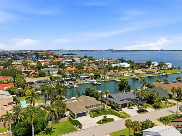 137 12TH STREET E, TIERRA VERDE, FL 33715
