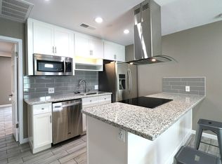101 N Oak St APT B, Gilbert, AZ 85233