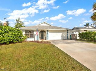 781 105th Ave N, Naples, FL 34108