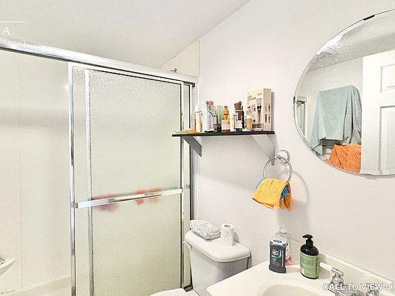 5th image of 1088 Gregg St #3