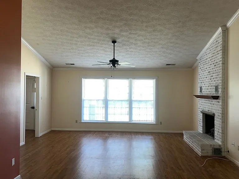 111 Faulkner Rd — Photo 3
