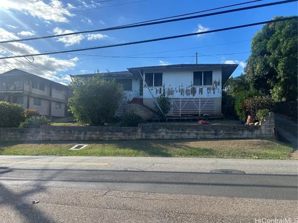 2252 Aulii St, Honolulu, HI 96817