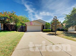 609 S Walnut Creek Dr, Mansfield, TX 76063