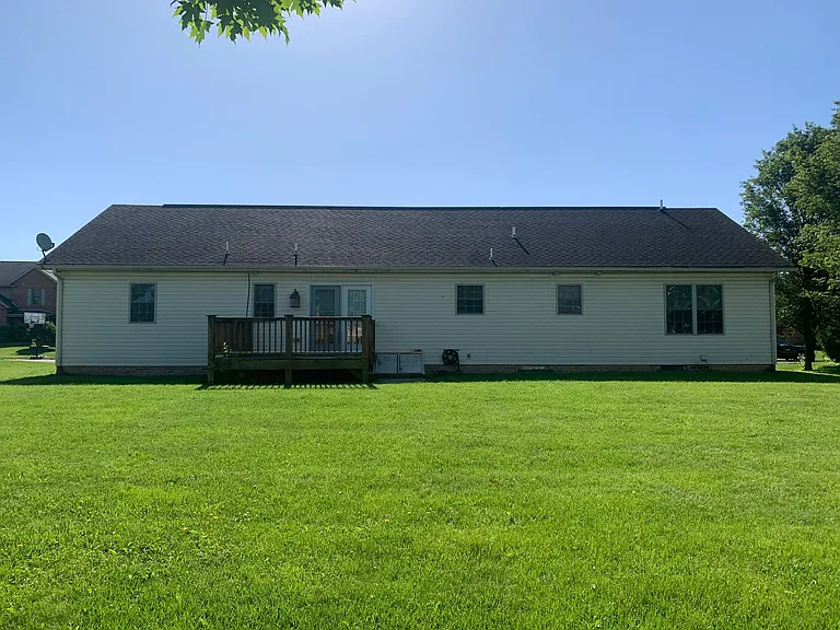 317 Rose Ann Dr — Photo 4
