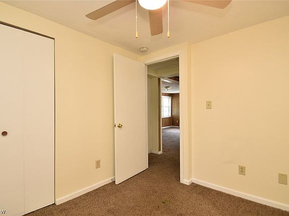 5th image of 16240 Paulette Dr