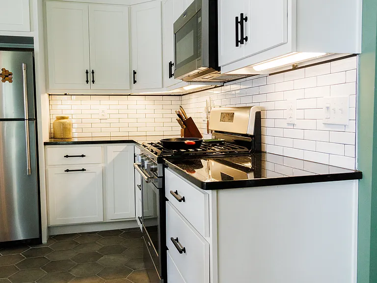 1122 Eastern Pkwy — Photo 11