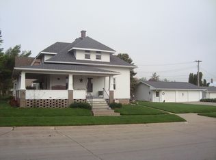 513 B Ave, Vinton, IA 52349