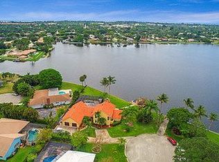 907 SW 38th Ct, Boynton Beach, FL 33435